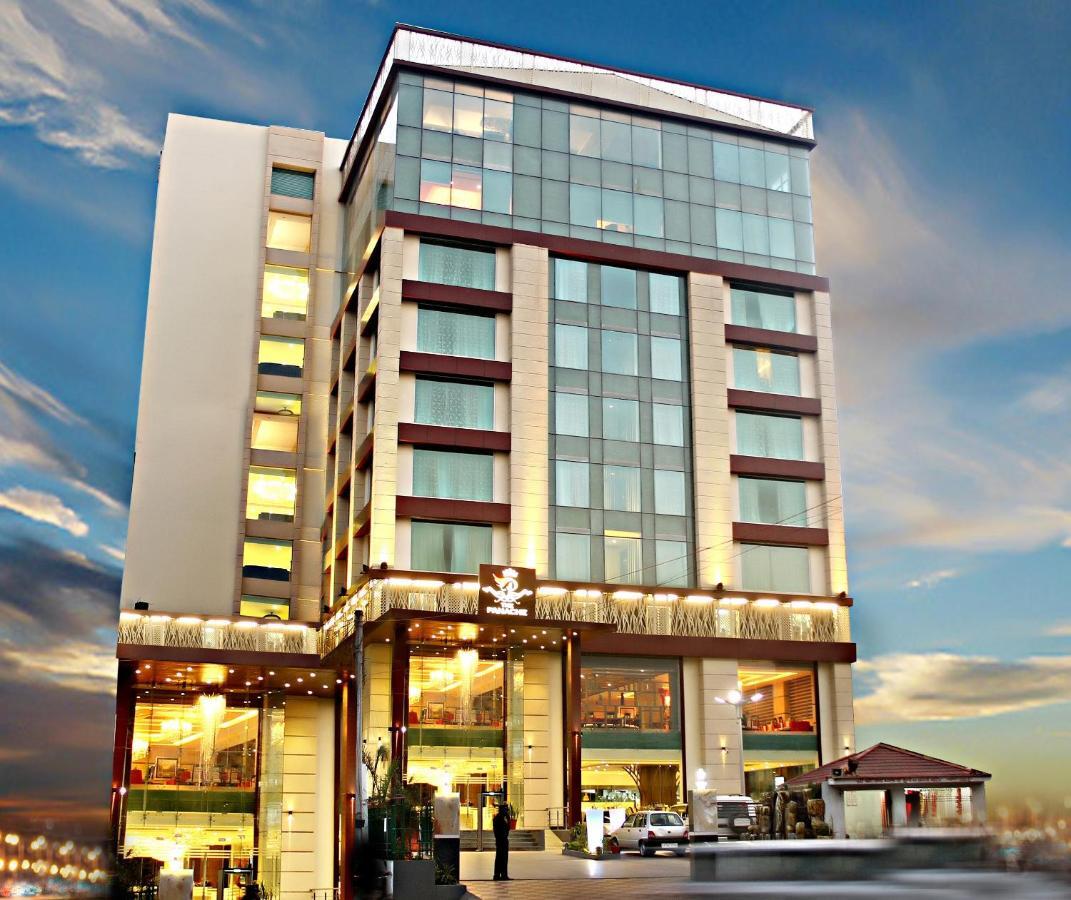 The Panache Hotel Patna  Buitenkant foto